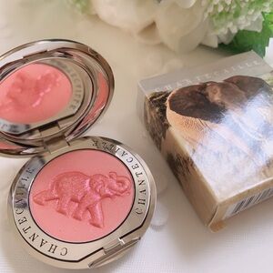 Chantecaille Philanthropy Cheek Shade - Elephant Smitten